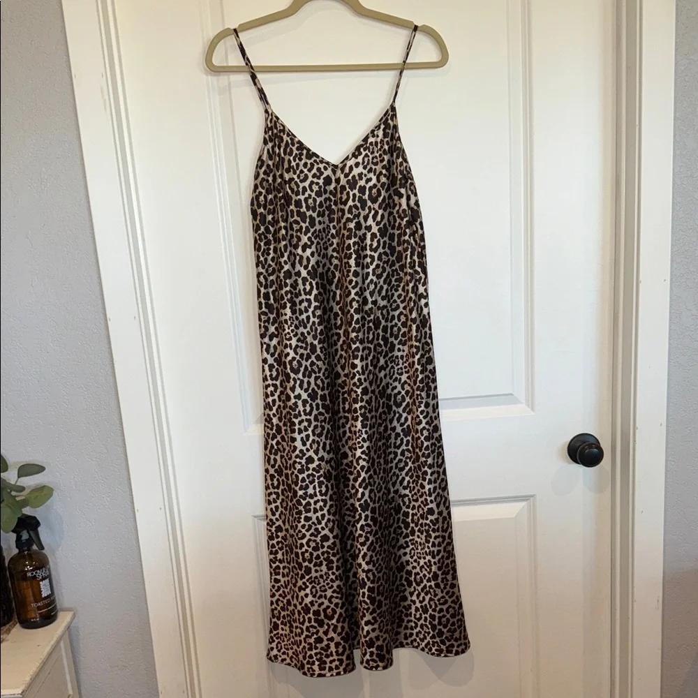 Leopard Print Maxi Dress - Picture 1 of 2